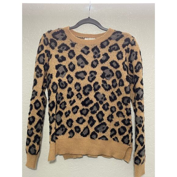 89 Madison Sweatshirt Size M – Animal Print, Fluffy, Mob Wife Vibes - Picture 2 of 4